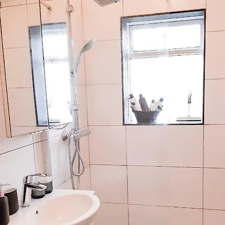 Great Downtown Apartment